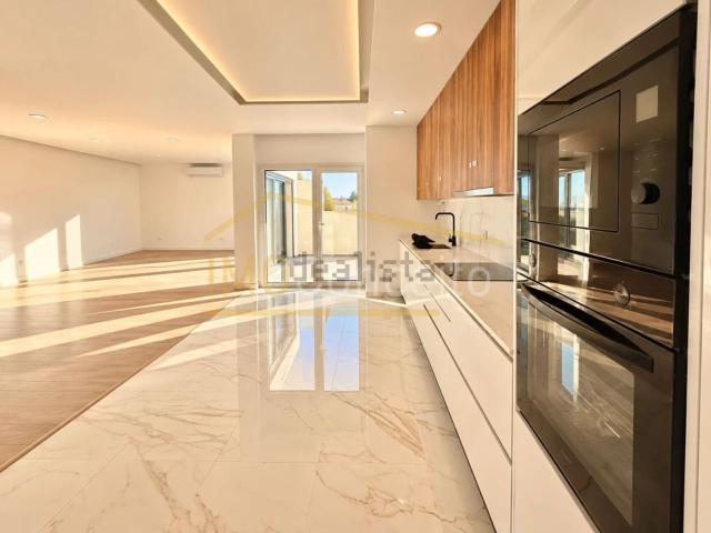 Duplex venda em Nossa Senhora de Fátima, Entroncamento