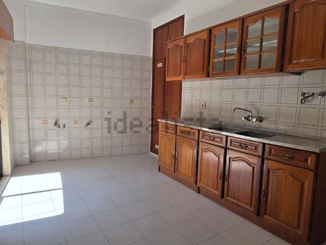 Apartamento venda em Entroncamento, São João Baptista