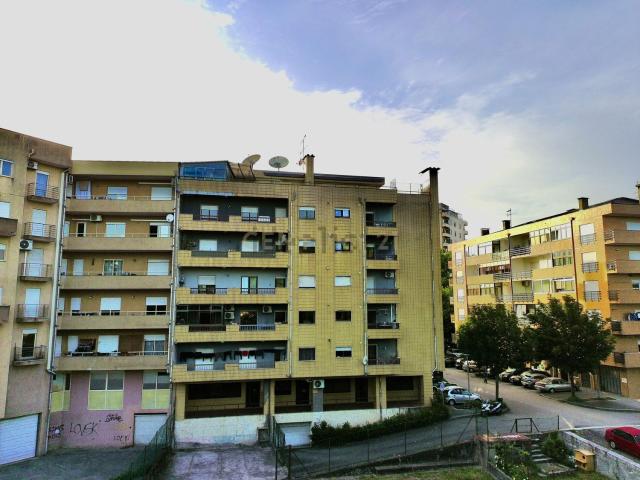 Apartamento venda em Póvoa De Lanhoso, Braga