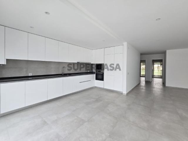 Casa venda em Alcobaça, Leiria