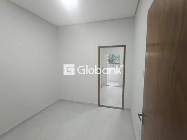 Apartamento venda em Jequitaí, Região Geográfica Intermediária de Montes Claros