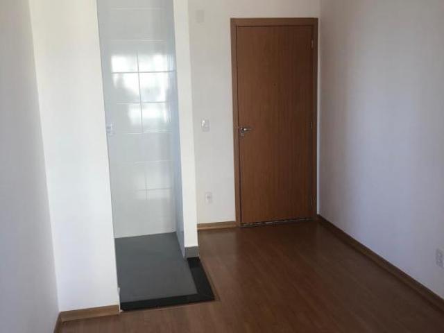 Apartamento venda em Região Geográfica Imediata de Londrina, Londrina