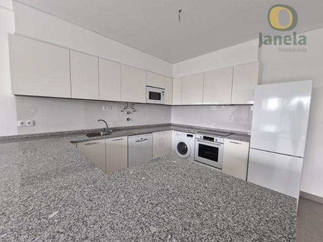 Apartamento alugar em Montenegro, Faro