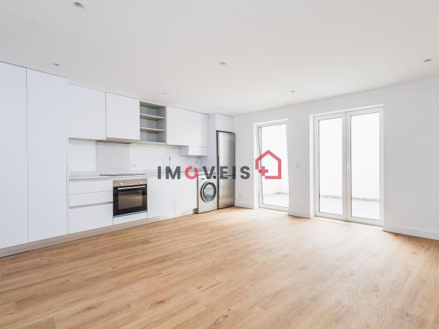 Apartamento venda em Cruz d'Areia, Leiria