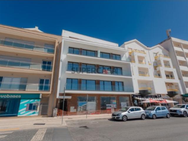 Casa venda em Pederneira, Leiria