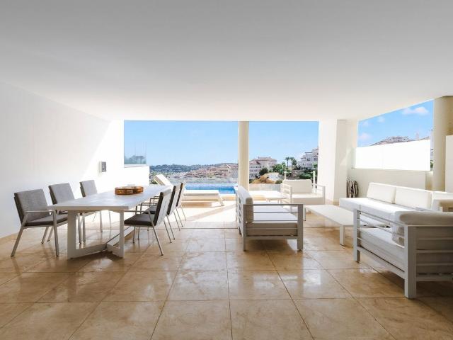 Apartamento en venta en Nueva Andalucía, Costa del Sol Occidental