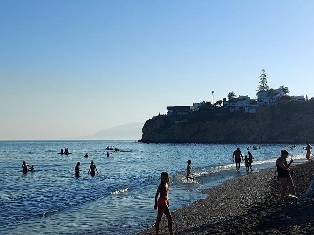 Apartamento en alquiler en La Cala del Moral, La Axarquía