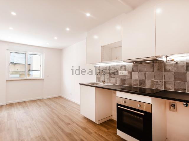 Apartamento venda em Pombais, Odivelas