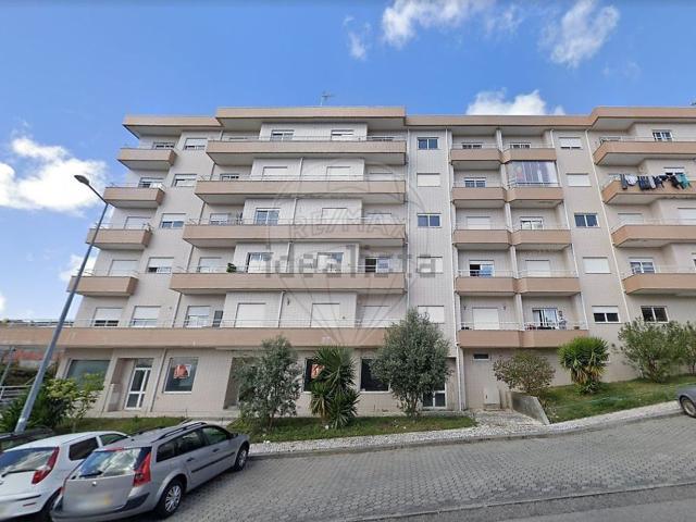 Apartamento venda em Lações de Cima, Oliveira De Azeméis