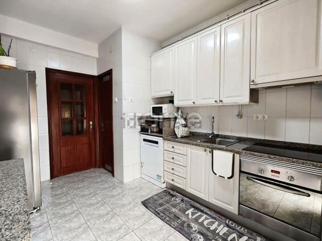 Apartamento venda em Oliveira de Azeméis, Santiago de Riba-Ul, Ul, Macinhata da Seixa e Madail, Oliveira de Azeméis