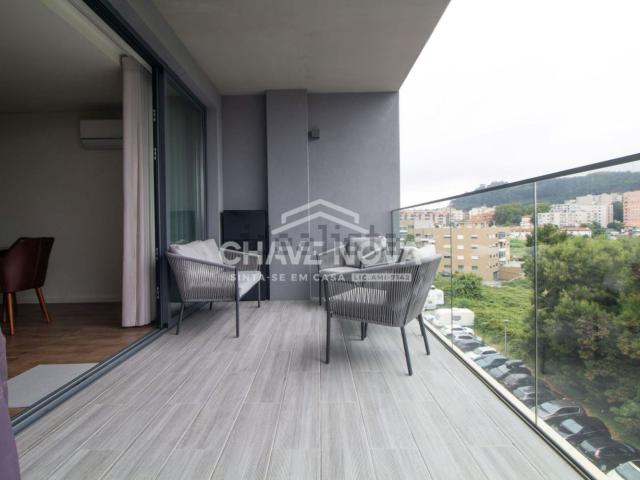 Apartamento venda em Oliveira do Douro, Vila Nova De Gaia