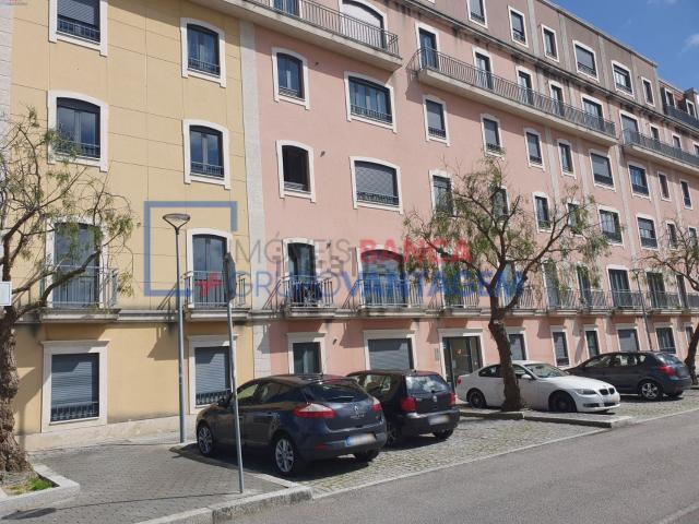 Apartamento venda em Oliveira do Douro, Vila Nova De Gaia