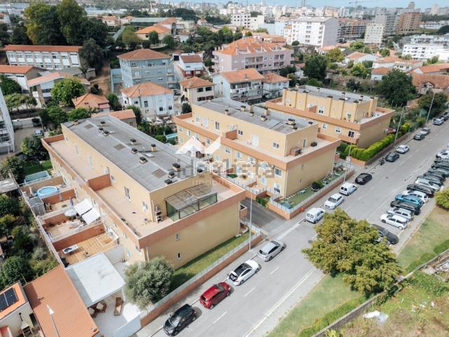 Apartamento venda em Oliveira do Douro, Vila Nova de Gaia