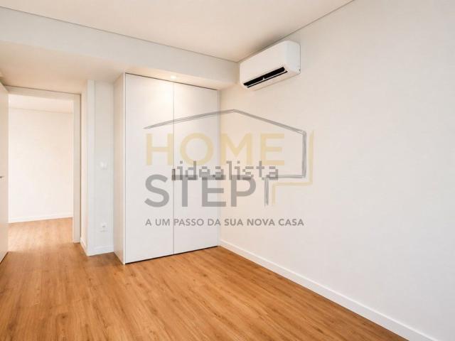 Apartamento venda em Oliveira do Douro, Vila Nova De Gaia