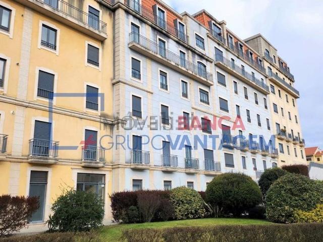 Apartamento venda em Oliveira do Douro, Vila Nova De Gaia