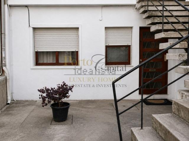 Apartamento venda em Oliveira do Douro, Vila Nova De Gaia