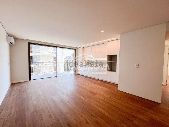 Apartamento venda em Oliveira do Douro, Vila Nova De Gaia