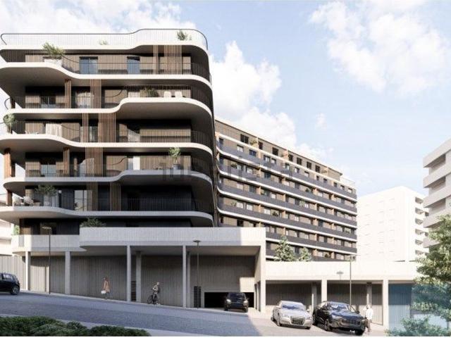 Apartamento venda em Oliveira do Douro, Vila Nova De Gaia