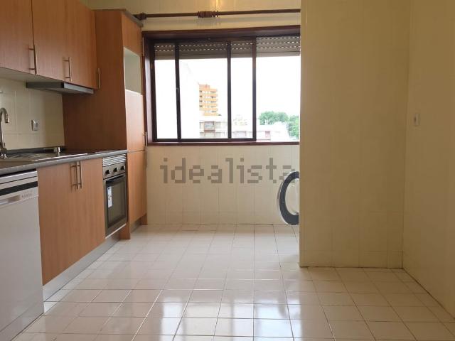 Apartamento alugar em Oliveira do Douro, Vila Nova de Gaia