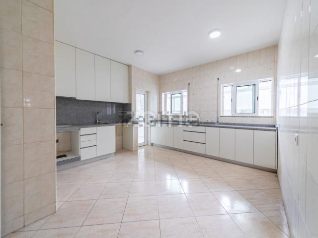Apartamento alugar em Guimarães, Braga