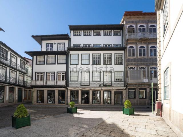 Apartamento venda em Oliveira, São Paio e São Sebastião, Guimarães