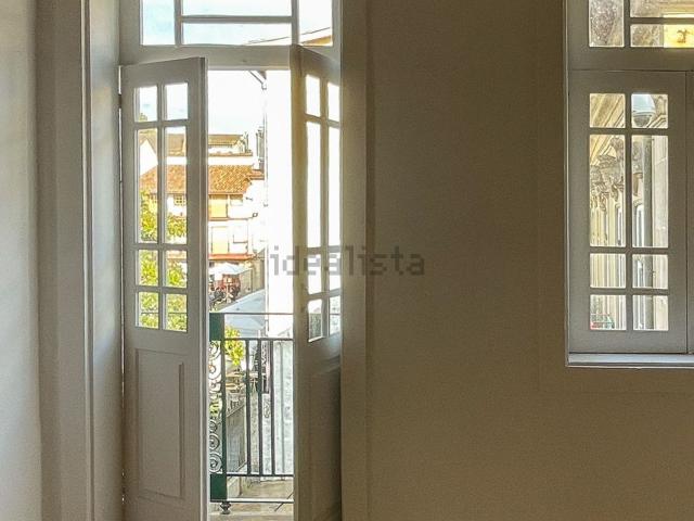 Apartamento alugar em Oliveira, São Paio e São Sebastião, Guimarães