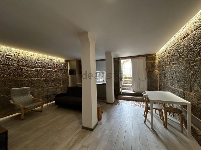Apartamento alugar em Oliveira, São Paio e São Sebastião, Guimarães