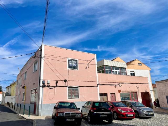 Casa venda em Bairro Penugem Fragosa, Santiago Dos Velhos