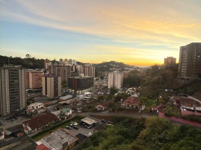 Apartamento en alquiler en Francisco Linares Alcántara, Miranda