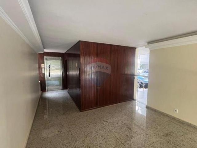 Apartamento venda em Região Geográfica Imediata do Distrito Federal, Região Integrada de Desenvolvimento do Distrito Federal e Entorno