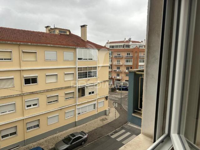 Apartamento alugar em Seixal
