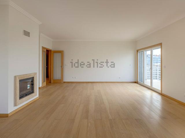 Apartamento alugar em Bairro do Bugio, Oeiras