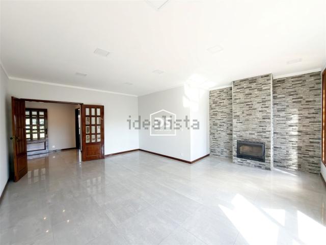 Apartamento venda em Paços de Brandão, Santa Maria da Feira