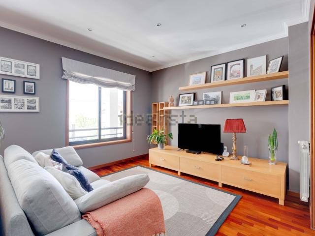 Apartamento venda em Santa Maria Da Feira, Aveiro