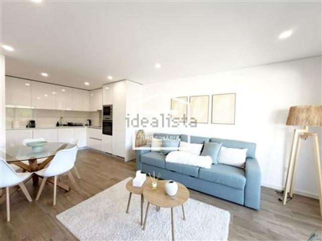 Apartamento venda em Paços de Brandão, Santa Maria da Feira