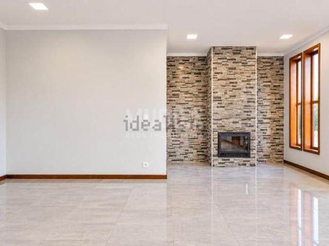 Apartamento venda em Paços de Brandão, Santa Maria da Feira