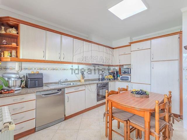 Apartamento venda em Paços de Brandão, Santa Maria da Feira