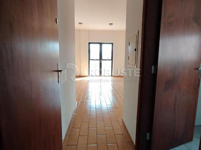 Apartamento venda em Botucatu, Região Geográfica Intermediária de Bauru