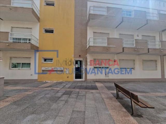 Duplex venda em Palhais, Setúbal