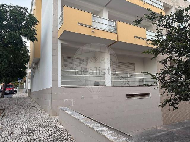 Apartamento venda em Palhais, Setúbal