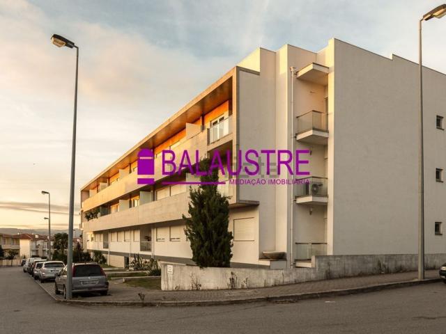 Apartamento alugar em Palmeira, Braga
