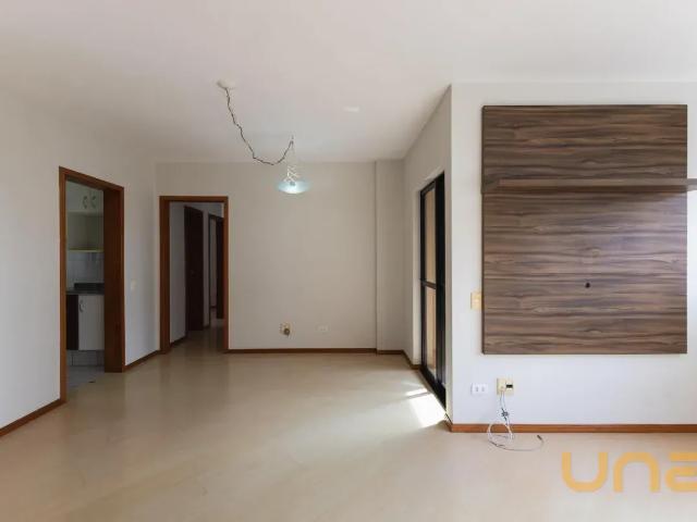 Apartamento aluguel em Água Verde, Curitiba