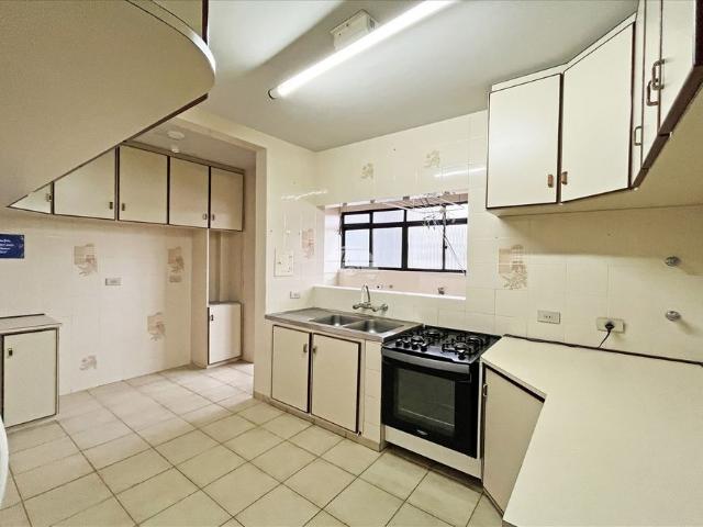 Apartamento aluguel em Mercês, Curitiba
