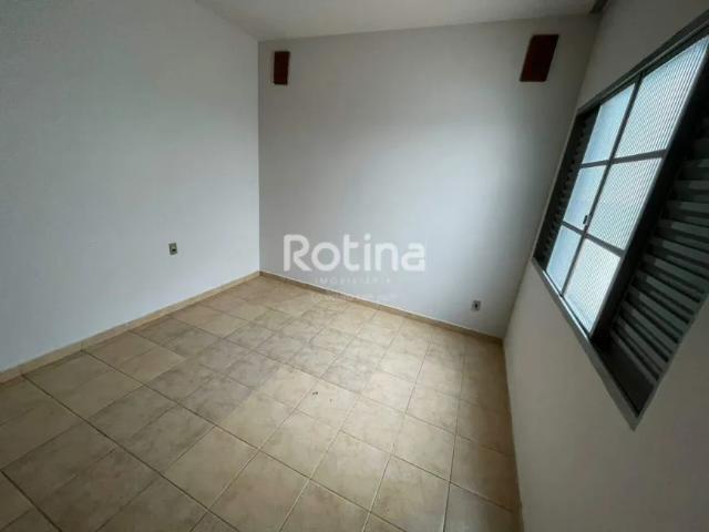 Apartamento aluguel em Região Geográfica Imediata de Uberlândia, Oliveira Fortes