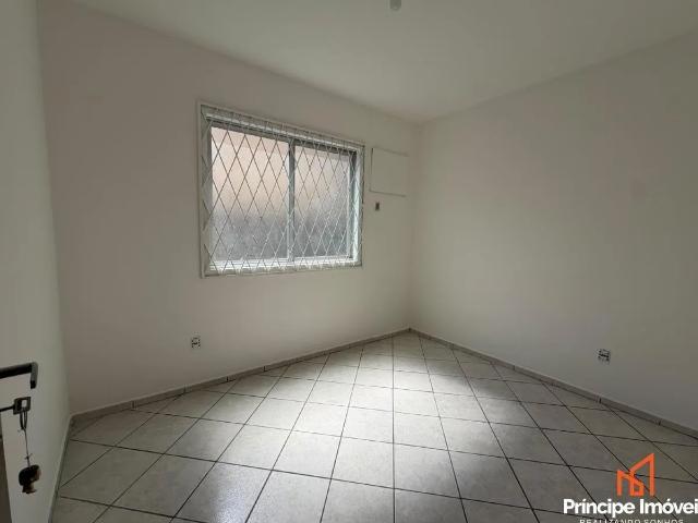 Apartamento aluguel em Bom Retiro, Joinville