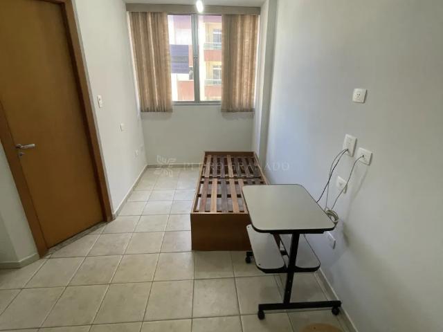 Apartamento aluguel em Jardim Universitário, Maringá