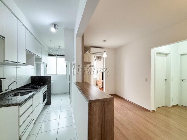 Apartamento aluguel em Tucanos, Londrina