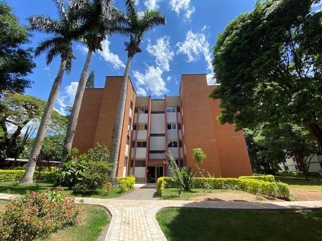 Apartamento aluguel em Região Geográfica Imediata de Maringá, Maringá