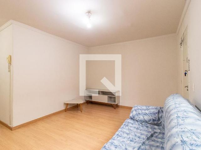 Apartamento aluguel em Cristo Rei, Curitiba