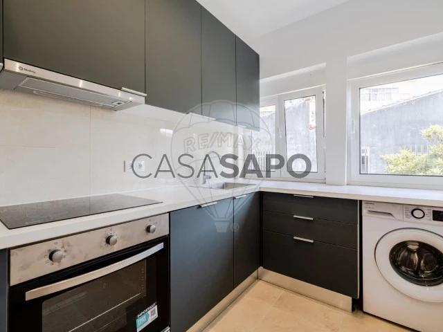 Apartamento alugar em Almada, Torcatas